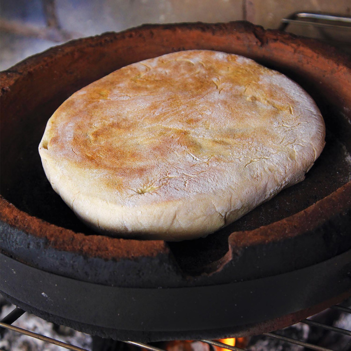 Bolo do Caco com Manteiga de Alho